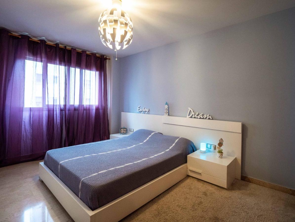 Two Bedroom Stylish Studio, 5 Minutes Walk From The Beach Lloret de Mar Kültér fotó